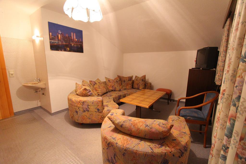 Ferienwohnung Gutwenger ジリアン エクステリア 写真