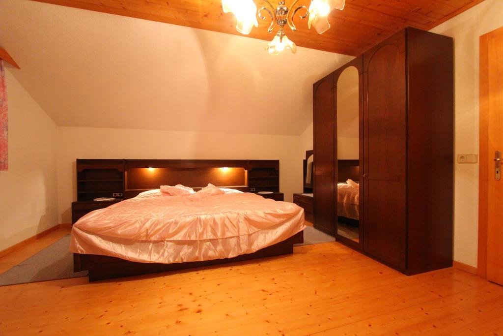 Ferienwohnung Gutwenger ジリアン エクステリア 写真